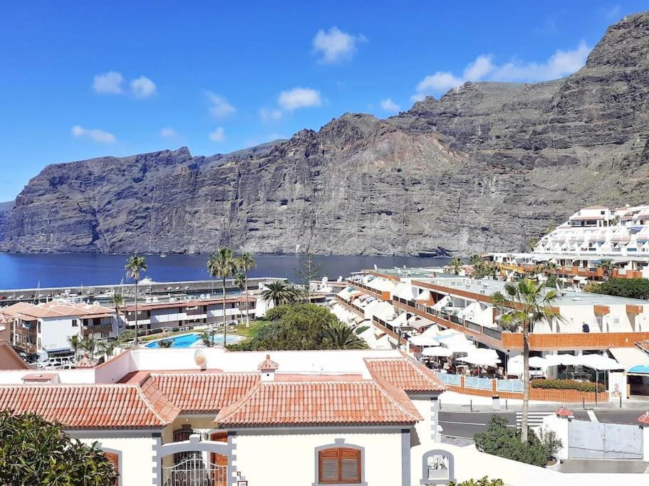 Appartement Amazing View Los Gigantes & La Gomera à Acantilado de los Gigantes Extérieur photo