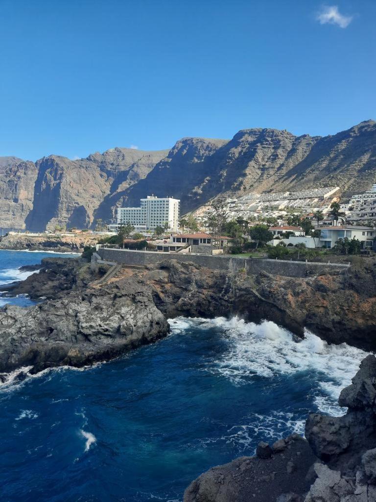 Appartement Amazing View Los Gigantes & La Gomera à Acantilado de los Gigantes Extérieur photo
